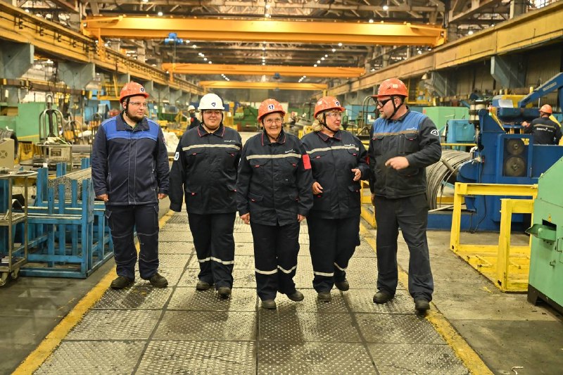 Сегодня в фоторубрике рассказываем о династии ОСПАЗа, которая стала номинантом национальной премии «Человек труда»!