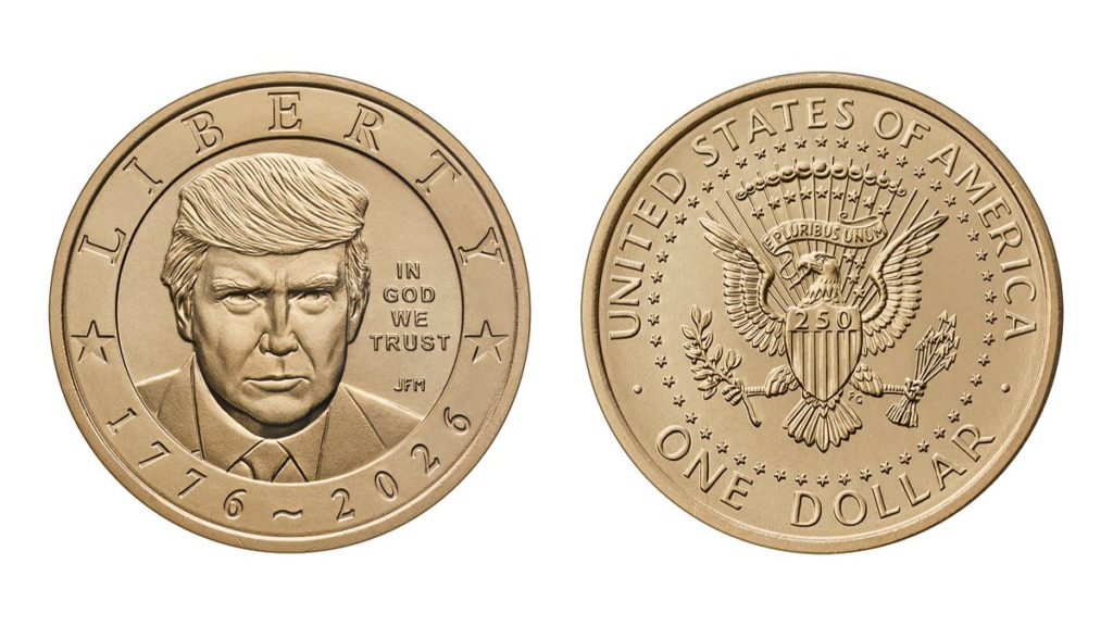 «Золотая» долларовая монета с портретом Трампа Монетного двора США быстро распродана — золота в ней нет