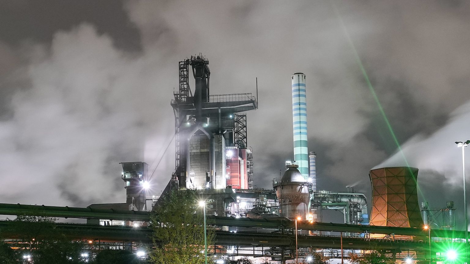 Thyssenkrupp        11 000      