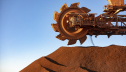 BHP Group заявила в среду, что годовая добыча железной руды будет выше прогноза