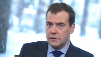 Премьер-министр РФ Дмитрий Медведев Российские металлурги просят помощи у правительства