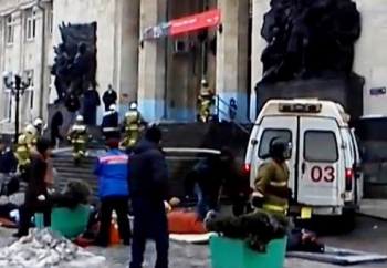 Взрыв терроистки-смертницы в Волгограде 29 декабря 2013 года в 12-45 мск В Волгограде от рук смертницы-террористки погибло 15 человек