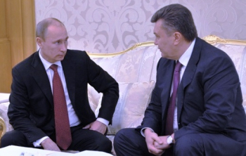 Владимир Путин и Виктор Янукович Чтобы присоединиться к Таможенному Союзу Украине придётся несколько лет доказывать искренность своих намерений