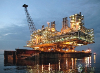 Нефтяная платформа индийской компании ONGC ТМК отгрузила нефтяной компании ONGC крупную партию нефтегазопроводных труб