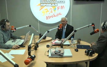 Николай Азаров представил свою книгу «Украина на перепутье» Переворот в Украине происходил жестче чем в странах Африки – Азаров