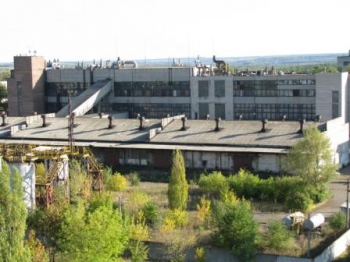 Донецкий завод ЛКМ Пожар на заводе лакокрасочных материалов в Донецке локализован