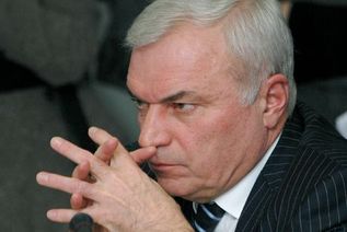 Виктору Рашникову вручен орден «За заслуги перед Отечеством» Виктору Рашникову вручен орден «За заслуги перед Отечеством»