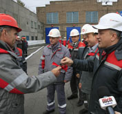 ММК им. Ильича обновляет парк локомотивов ММК им. Ильича обновляет парк локомотивов