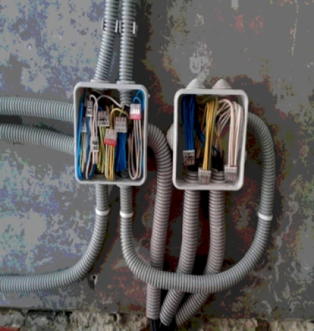 Электрик в Минске — надёжные услуги по доступным ценам Электрик в Минске — надёжные услуги по доступным ценам